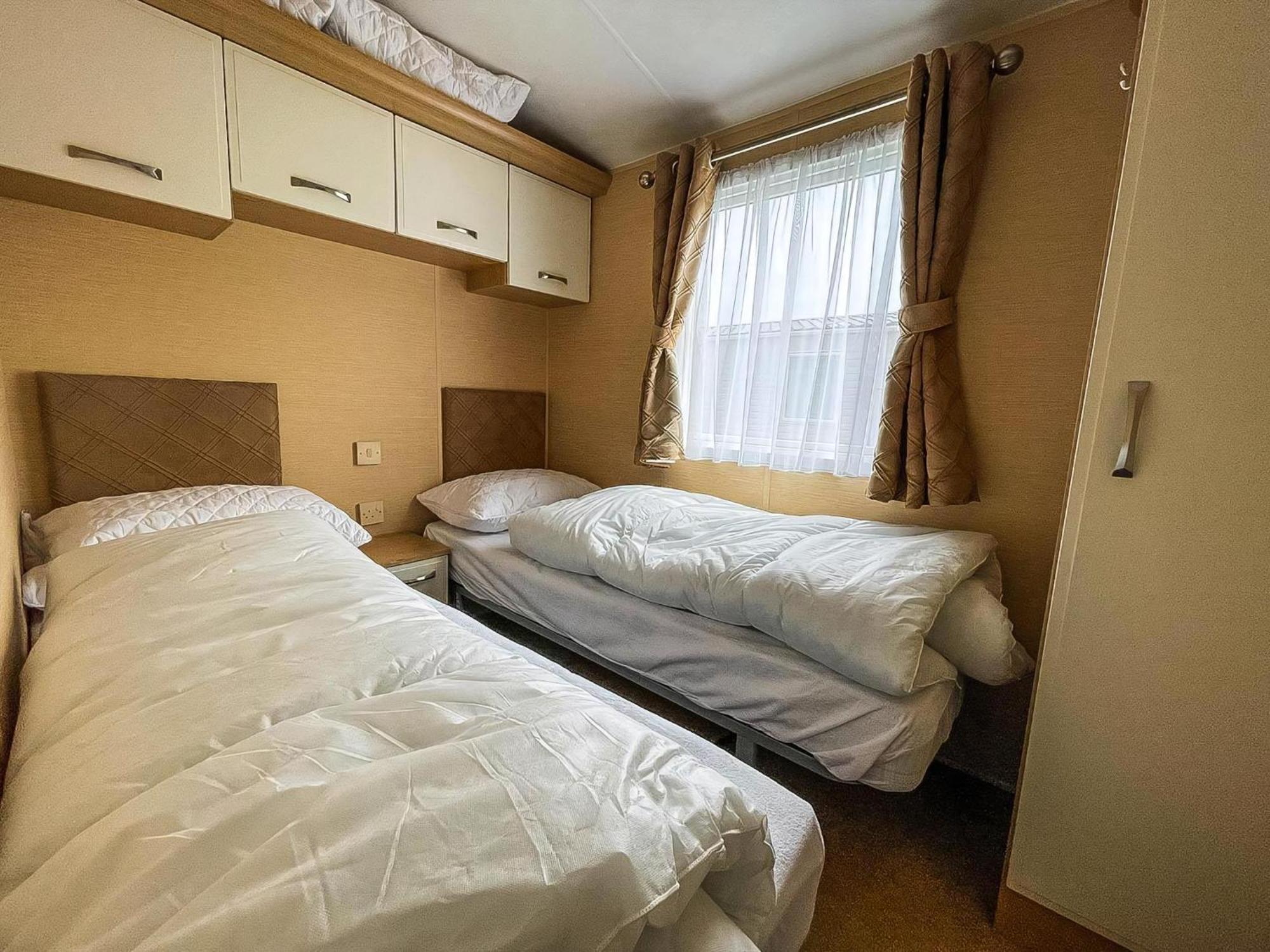 Lovely Caravan By The Beach In Pakefield, Suffolk Ref 68007Cl Lowestoft Luaran gambar