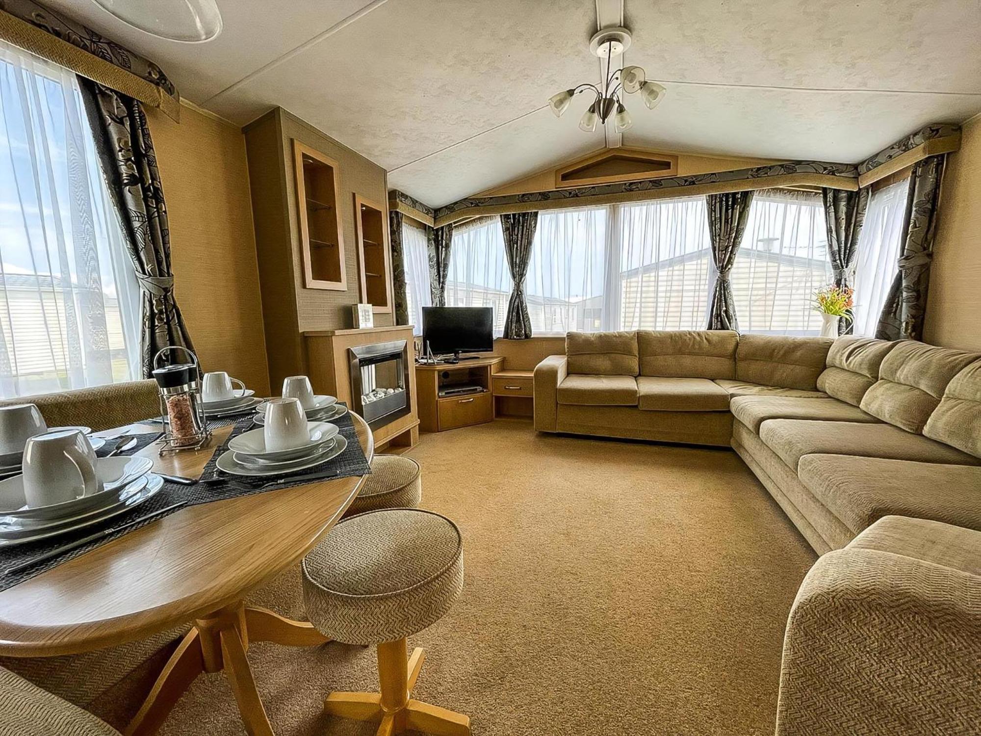 Lovely Caravan By The Beach In Pakefield, Suffolk Ref 68007Cl Lowestoft Luaran gambar